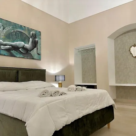 Apartment Prato In The Historic Center *